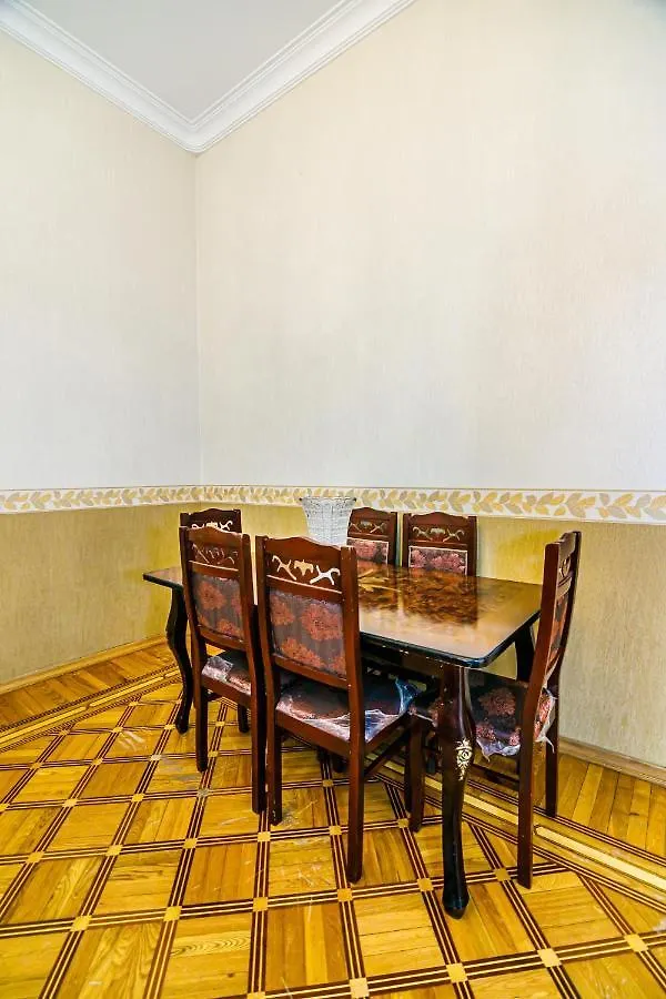 Continental 4 Rooms Baku