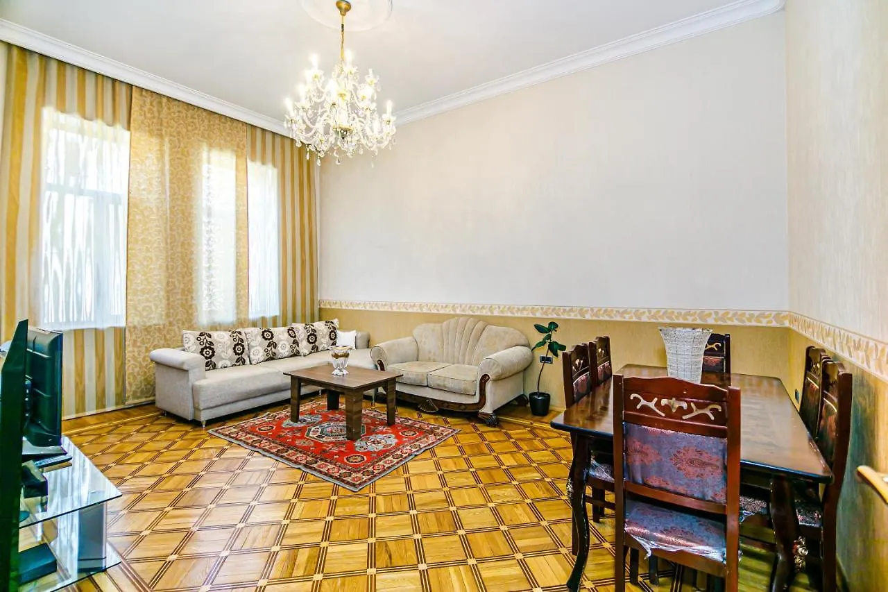 Apartment Continental 4 Rooms Baku Azerbaijan