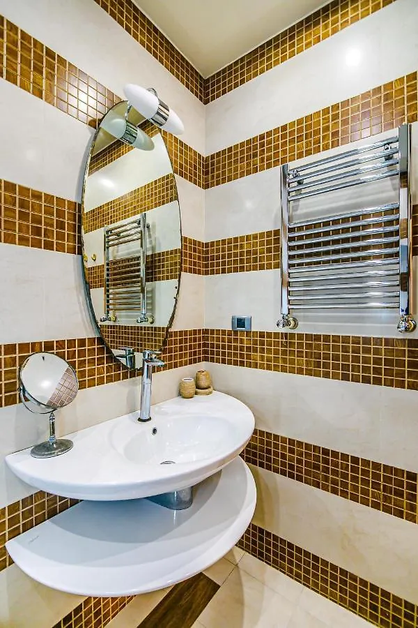 Continental 4 Rooms Baku