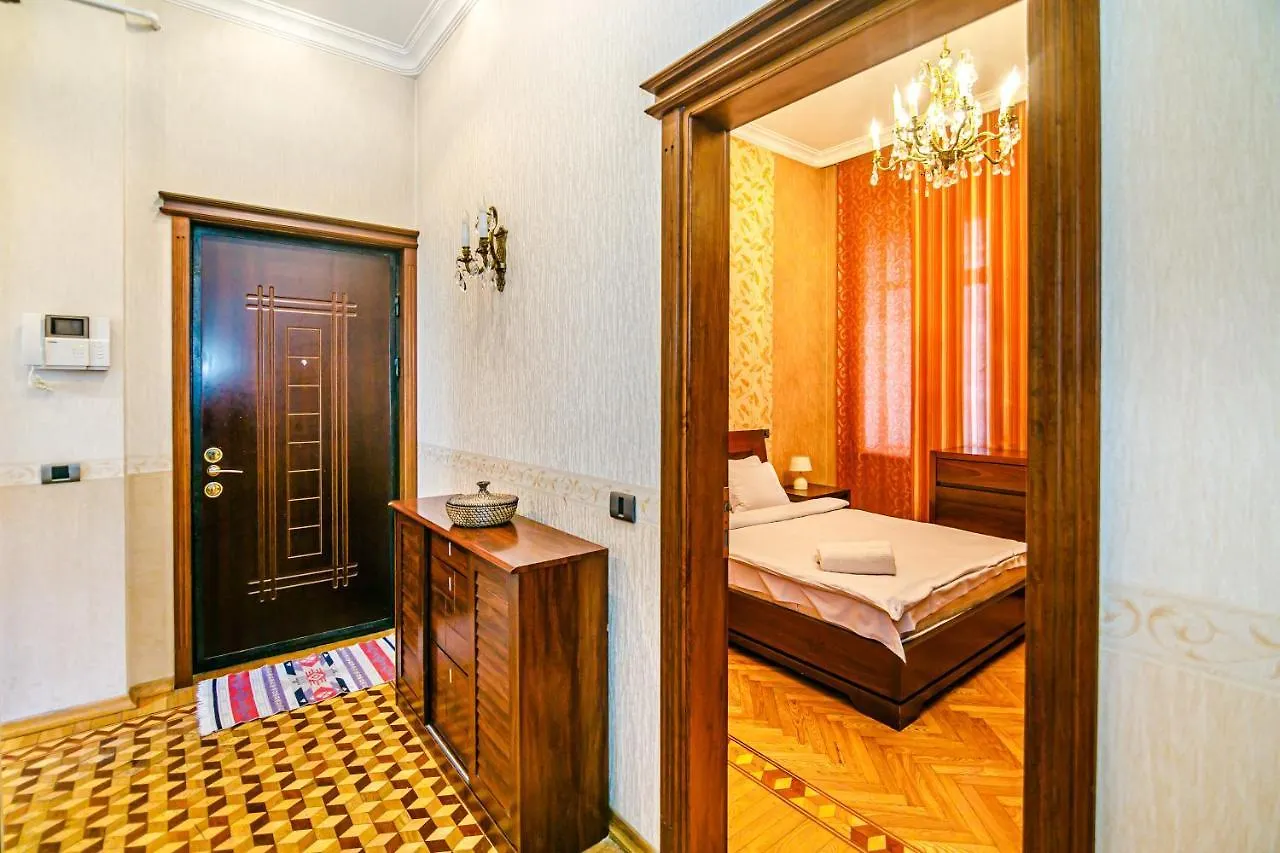 Apartment Continental 4 Rooms Baku