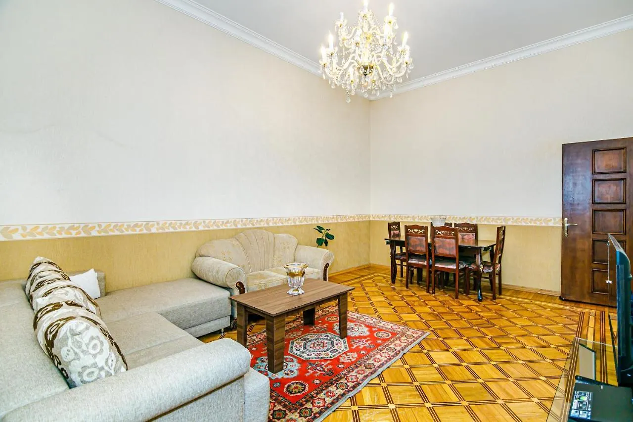 Continental 4 Rooms Baku